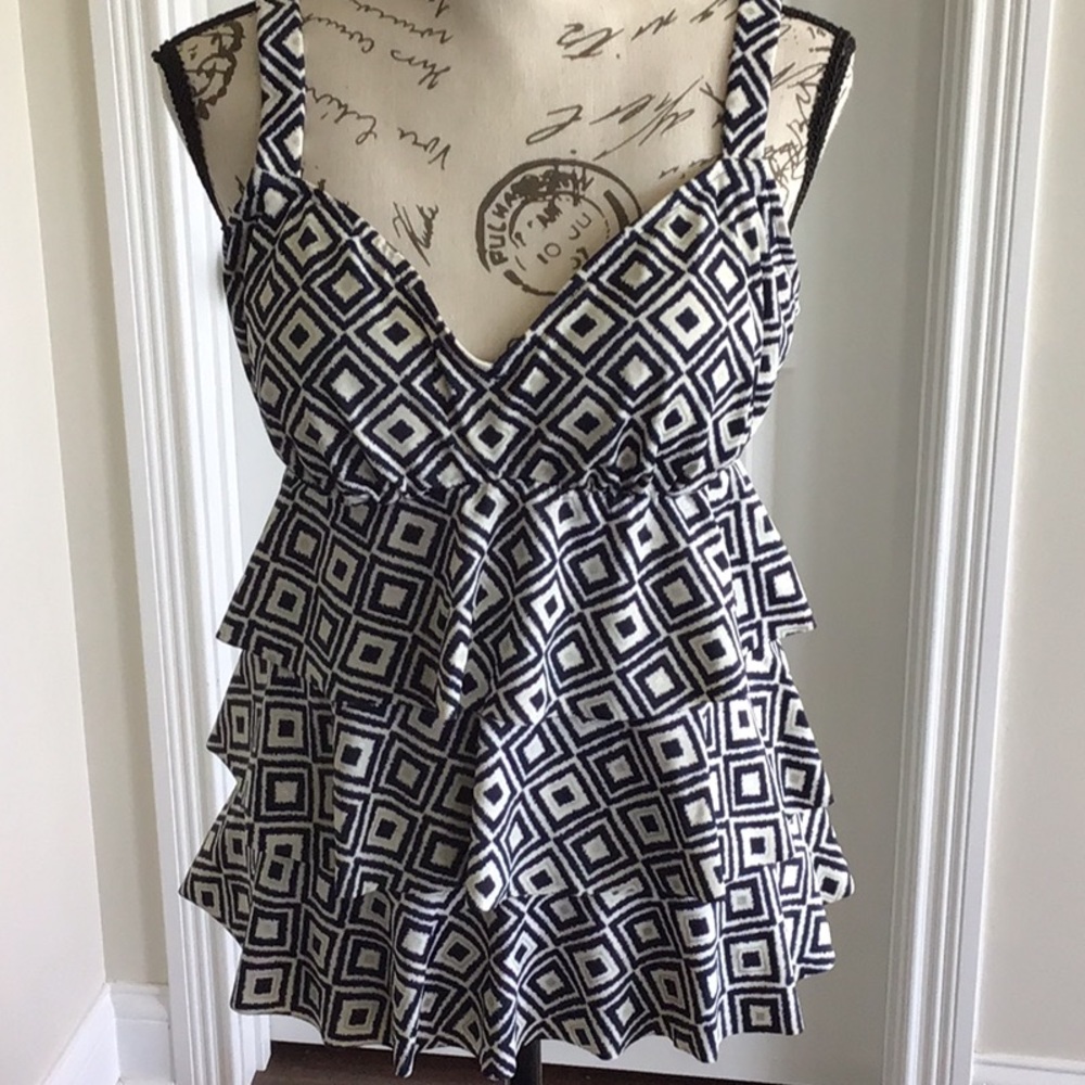 Navy/ Black and White Geometric Ruffled Tiered Swim Tankini swim Top Sz M